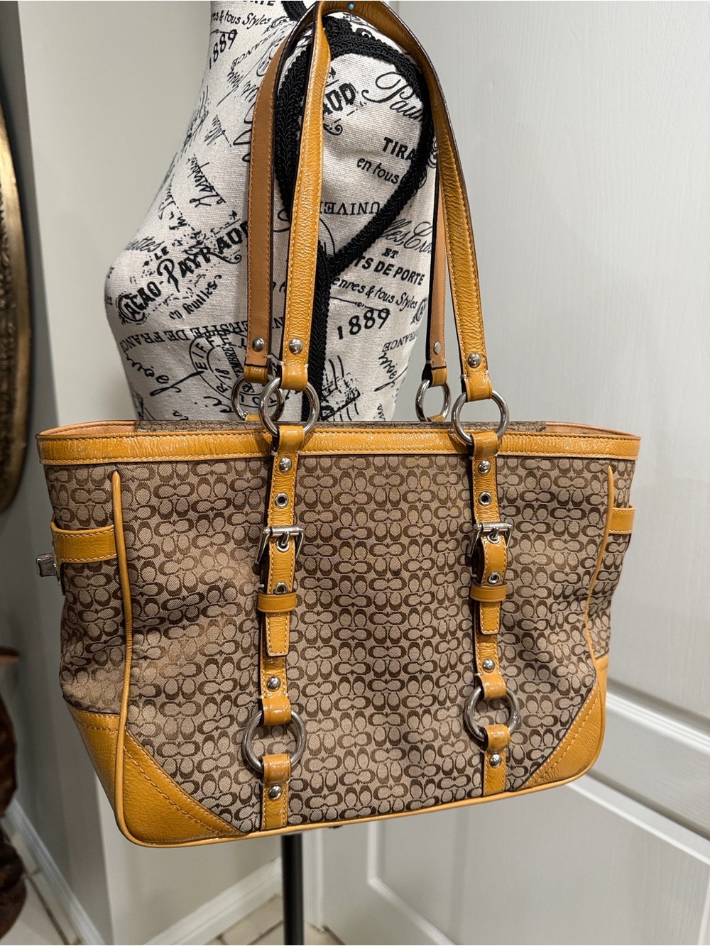 Authentic vintage Coach Signature Gallery Tote Bag khaki Brown w/tan leather - Picture 5 of 16